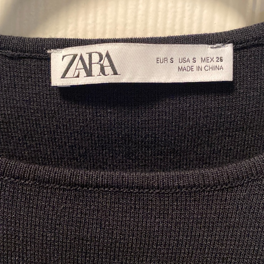Zara Black Sleeveless Top - Picture 3 of 11